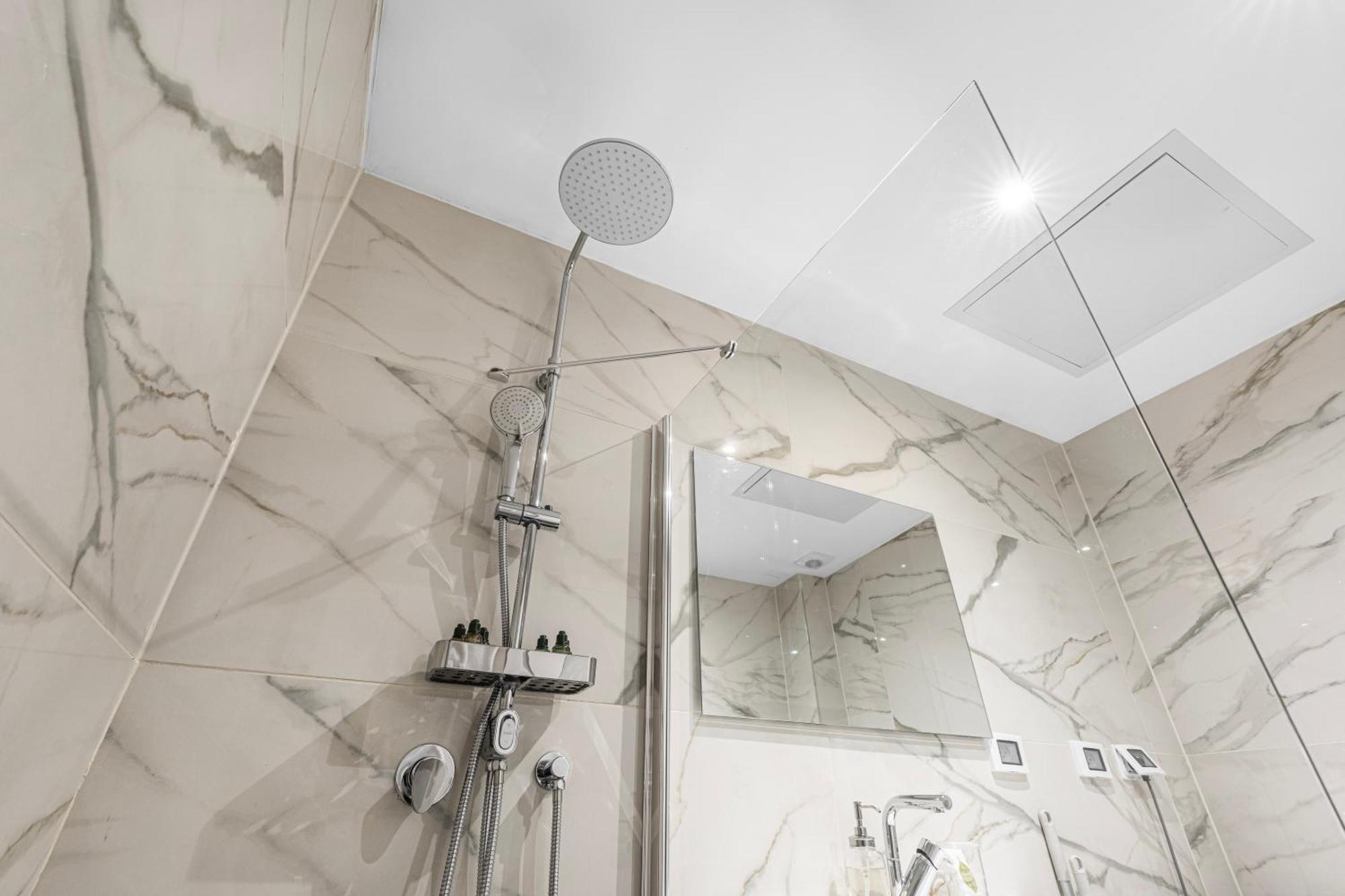 Luxury With Sea View #64 By Hashdera